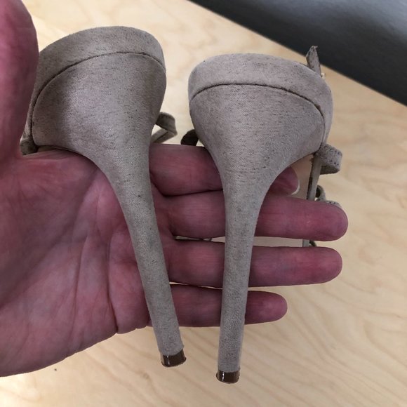 Glaze Strappy Caged Stiletto Sandals - Picture 7 of 8